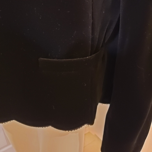 Vintage Act III Black Velvet Scalloped Open Jacket - Picture 4 of 9